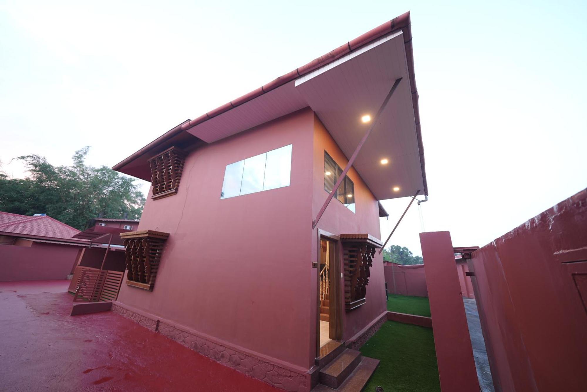 Triple Room Balcony